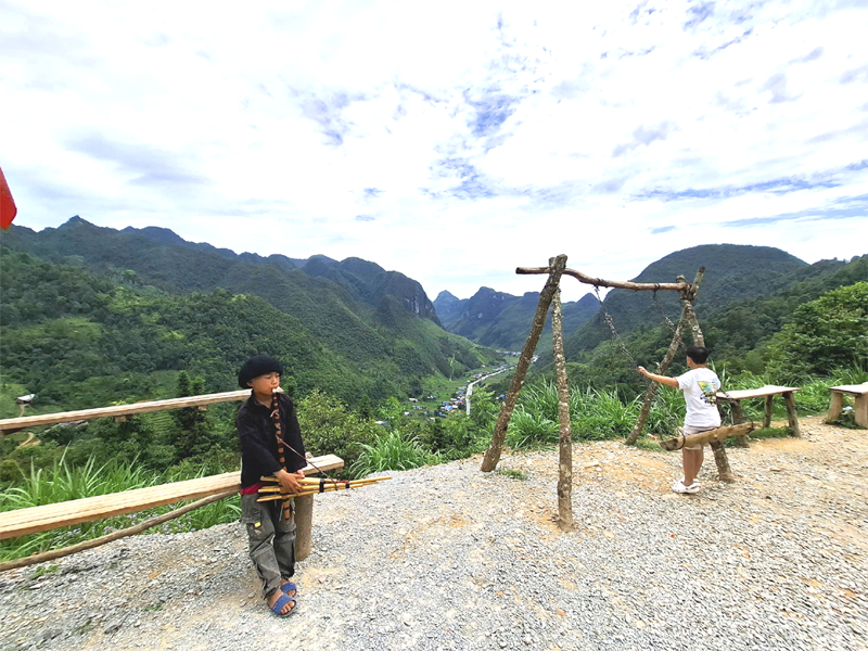 Ha Giang - Cao Bang 4 days 3 nights